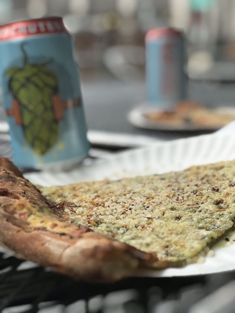 PIE HOLE PIZZA 88 Photos & 198 Reviews 205 N 8th St, Boise, ID