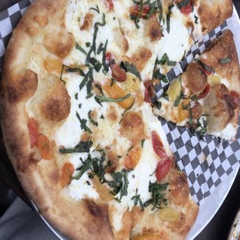 Drift Inn - Pizza - New American Near Me - Yachats, Oregon Drift Inn - Pizza - New American Near Me - Yachats, Oregon