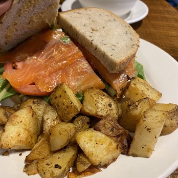 Cafe Raymond - Smoked salmon sandwich - Breakfast & Brunch Near Me - Pittsburgh, Pennsylvania