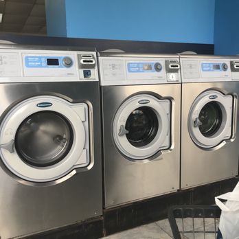 Blue Star Laundromat - Laundromat Near Me - Haines City, Florida