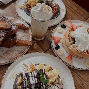 Madres Brunch - Breakfast & Brunch Near Me - Whittier, California Madres Brunch - Breakfast & Brunch Near Me - Whittier, California