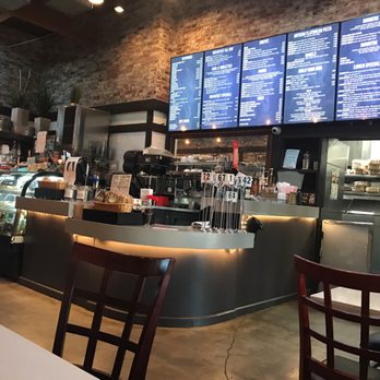 Crave Cafe Studio City - Cafes Near Me - Studio City, California