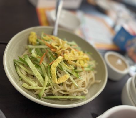 Hui Tou Xiang Noodles House by null