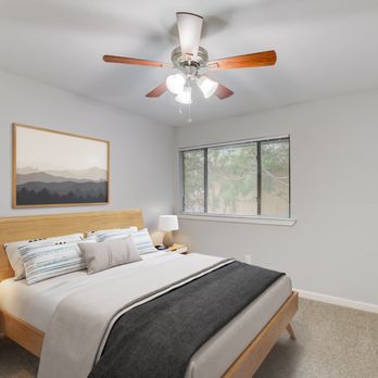 Lakefront Villas - Apartments Near Me - Richardson, Texas