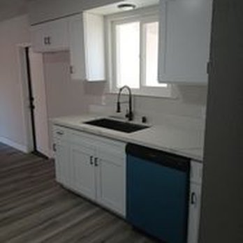 Chely's Cleaning Service - Home Cleaning Near Me Chely's Cleaning Service - Home Cleaning Near Me