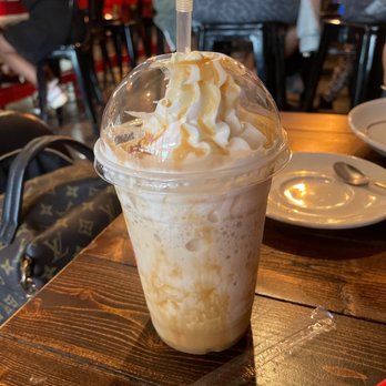 Roasting Buddies - Caramel Frapppe - Coffee & Tea Near Me - Pembroke Pines, Florida Roasting Buddies - Caramel Frapppe - Coffee & Tea Near Me - Pembroke Pines, Florida