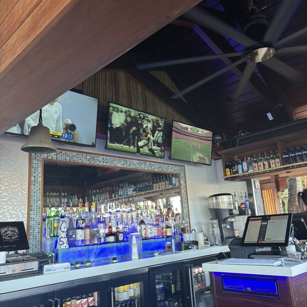 Square Grouper Tiki Bar - Bar - Tiki Bars Near Me - Jupiter, Florida Square Grouper Tiki Bar - Bar - Tiki Bars Near Me - Jupiter, Florida