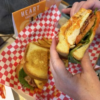 The Warehouse Bar & Grille - Buffalo chicken sandwich - American Near Me - Savannah, Georgia