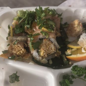 Bluemaki Sushi - Sushi Bars Near Me - Palmdale, California Bluemaki Sushi - Sushi Bars Near Me - Palmdale, California