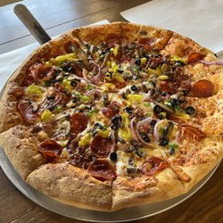 Doughmakers Pizza - Doughmakers Deluxe