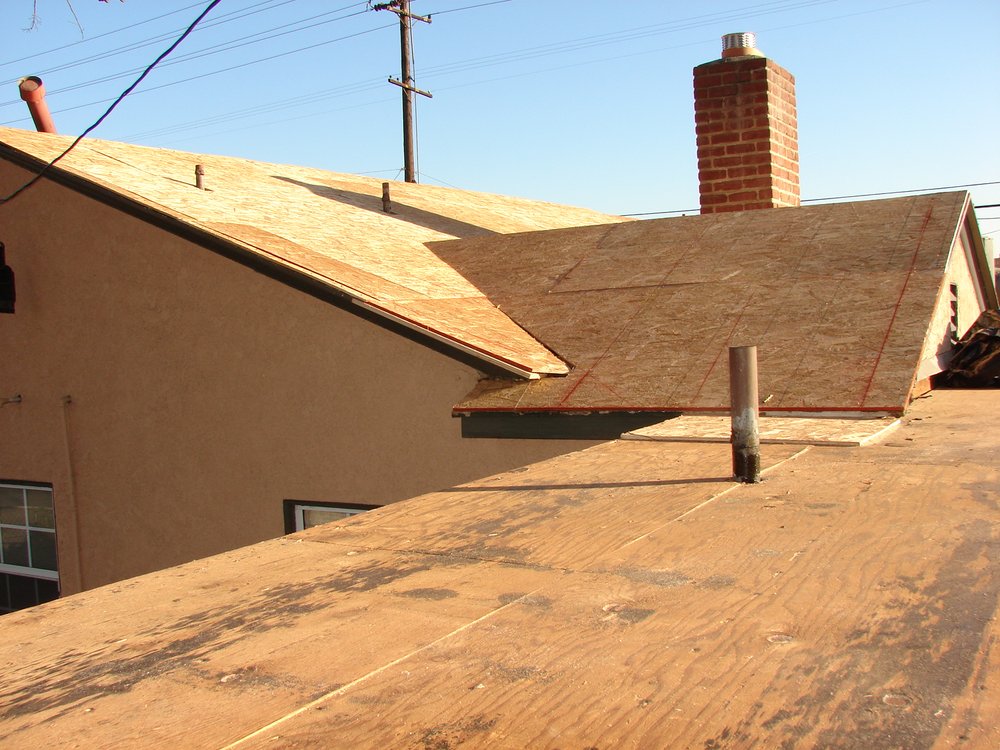 Slide of Husky Skyline Roofing