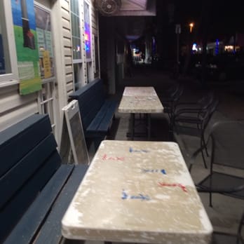 Lighthouse Pizza - Seating out front - Pizza Near Me - Tybee Island, Georgia Lighthouse Pizza - Seating out front - Pizza Near Me - Tybee Island, Georgia