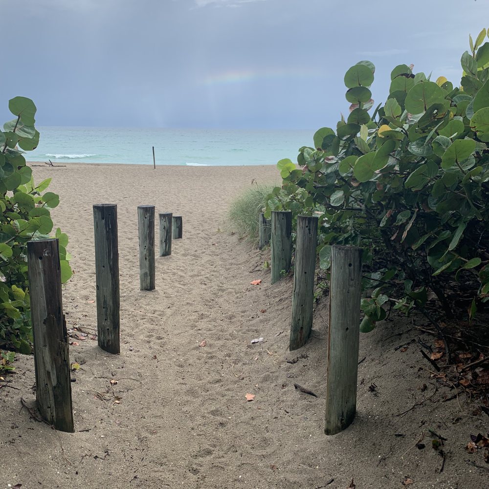 Stuart Beach - path to beach - Beaches Near Me - Stuart, Florida Stuart Beach - path to beach - Beaches Near Me - Stuart, Florida