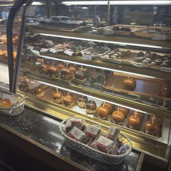 Erick Schat's Bakkery - Bakeries Near Me - Bishop, California Erick Schat's Bakkery - Bakeries Near Me - Bishop, California