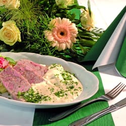 Restaurant Wolfshotel am Arendsee - Rustikal: hier Hausgemachte Sülze