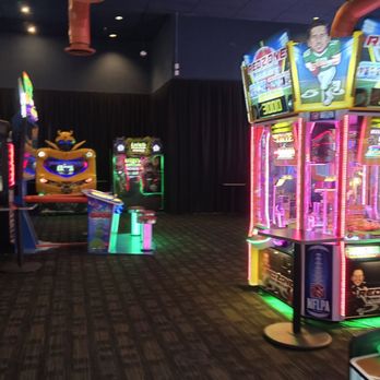 Dave & Buster's Hollywood - Arcades Near Me - Hollywood, Florida