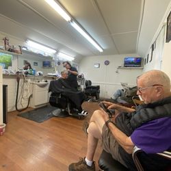 Pelletier's Barber Shop - Joe's Place - Inside