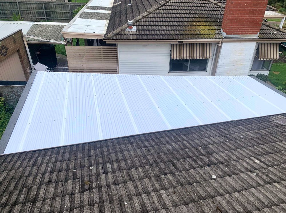 Slide of Fruitvale Roofing