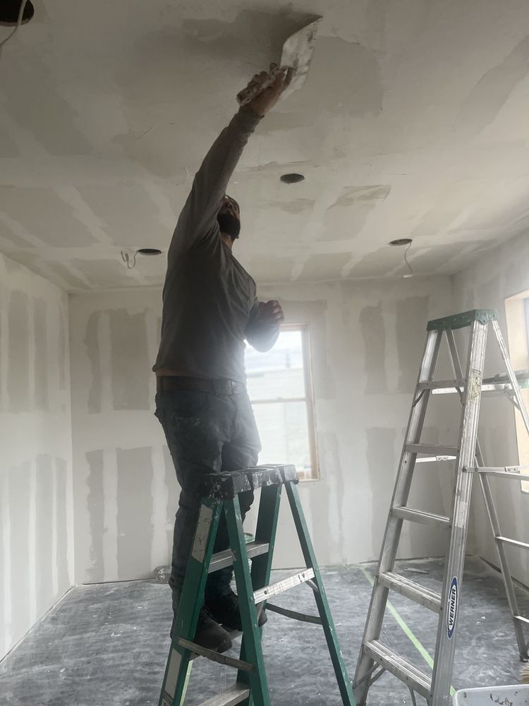 Slide of C&D Handyman Services