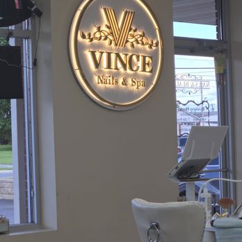 Vince Nails & Spa  - Nail Salons Near Me - Inwood, West Virginia
