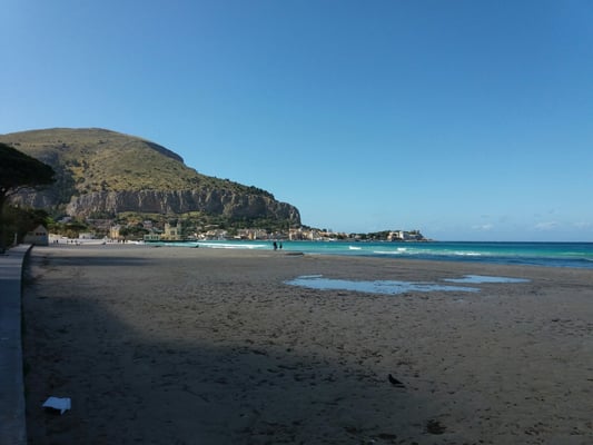 Mondello by null