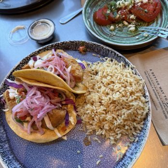 California Fish Grill - Seafood Near Me - South Gate, California California Fish Grill - Seafood Near Me - South Gate, California