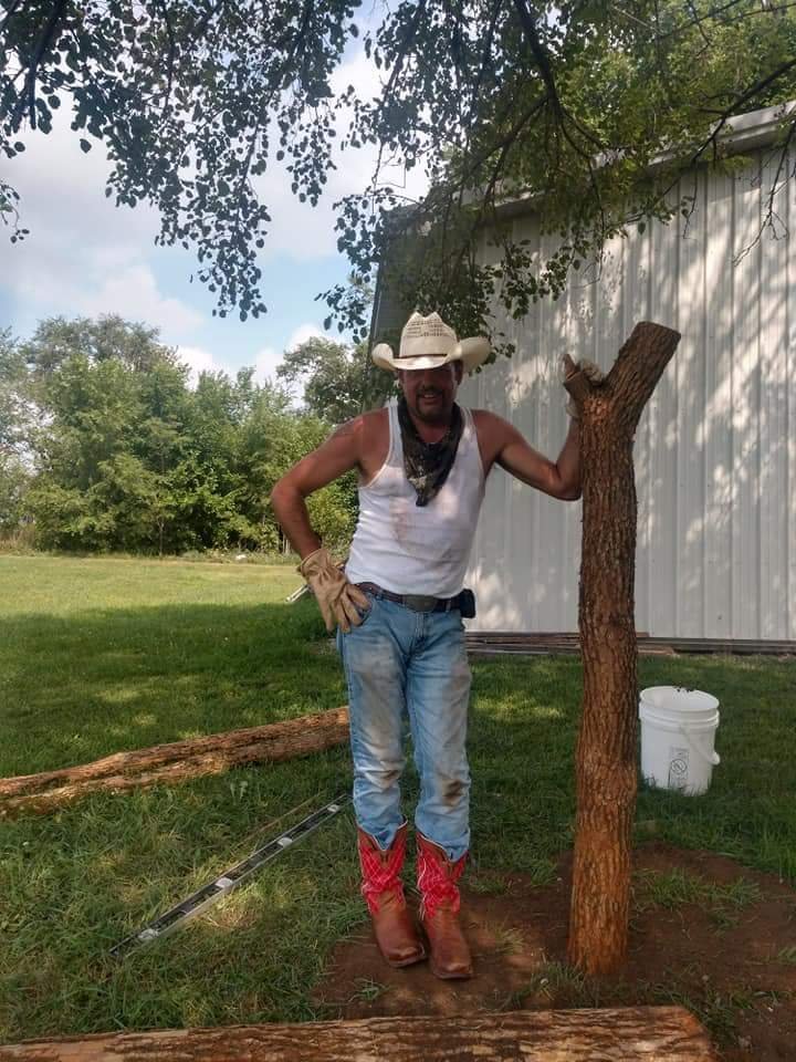 Middle Creek Winery - vineyard in Louisburg, KS