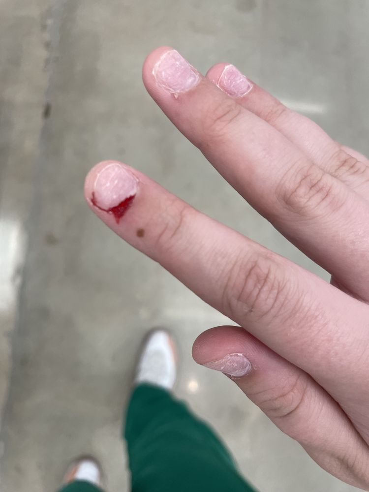 TIP & TOE NAILS Updated October 2024 43 Photos & 38 Reviews 766