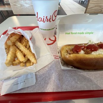Dairi-O - 1 hot dog combo - Fast Food Near Me - Charlotte, North Carolina
