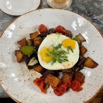 The Ice Plant - Spare rib hash - Cocktail Bars Near Me - St. Augustine, Florida