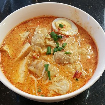 Papa's Cafe - Spicy Wonton Laksa - Cantonese Near Me - Honolulu, Hawaii Papa's Cafe - Spicy Wonton Laksa - Cantonese Near Me - Honolulu, Hawaii