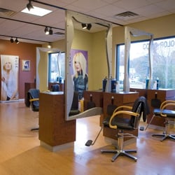 Naz Kupelian Salon - Photos by Matt Baldelli