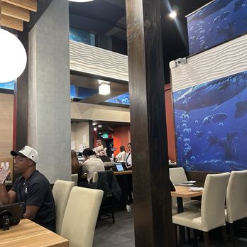 Sushi Zanmai - Inside - Sushi Bars Near Me - Los Angeles, California