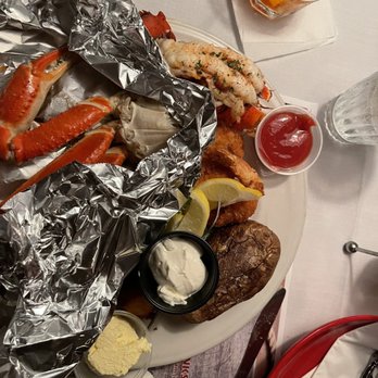 Chesapeake Seafood House - Mates platter - Seafood Near Me - Springfield, Illinois Chesapeake Seafood House - Mates platter - Seafood Near Me - Springfield, Illinois
