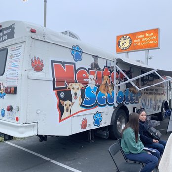 SNAP Spay Neuter Action Project - Bus where the surgeries are done - Veterinarians Near Me