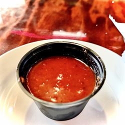 They make a "Chile de árbol" salsa here that is 2.Die.4! Med Hot, very Smokey. Winners circle all the way Jose Ole Ole! :)...