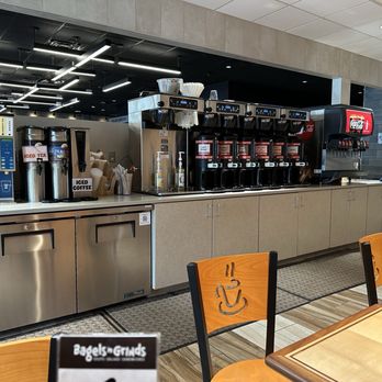 BAGELS ‘N GRINDS - Updated February 2026 - 13 Reviews - 9812 Falls Rd