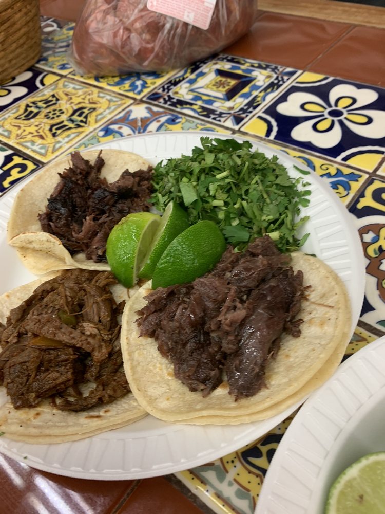 LA VICTORIA CARNICERIA 34 Photos & 60 Reviews 2335 E Interstate 30