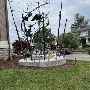 Community Sculpture - Public Art Near Me - Nashville, Tennessee