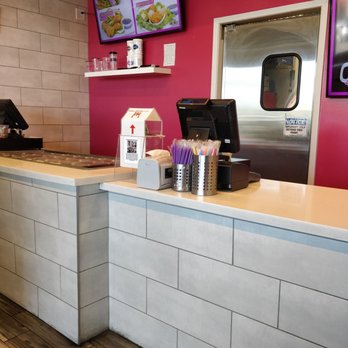 Bomboba - Counter - Bubble Tea Near Me - Peoria, Arizona