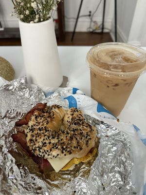 Dorothy's Bakery by null