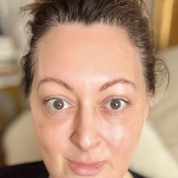 Mireille's Studio - Eyebrows with Mirna