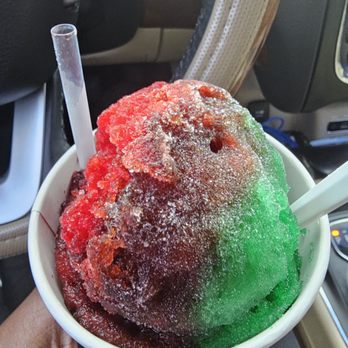 Sweet Dulce - Strawberry and Green Apple - Shaved Ice Near Me - D'Iberville, Mississippi Sweet Dulce - Strawberry and Green Apple - Shaved Ice Near Me - D'Iberville, Mississippi