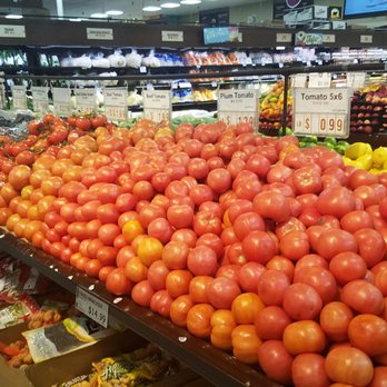 H Mart - Veggies - Grocery Near Me - Flushing, New York