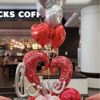 Balloon Creations Hawaii - This is the final piece. - Balloon Services Near Me Balloon Creations Hawaii - This is the final piece. - Balloon Services Near Me