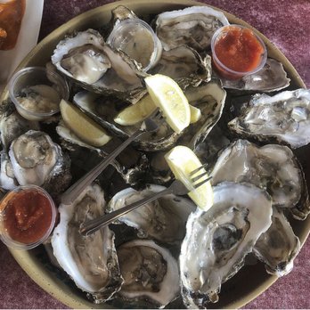 Olney Ale House - 50 cent Happy hour Oysters - Pubs Near Me - Olney, Maryland