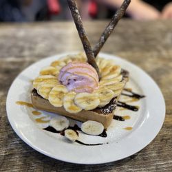 Meet Tea - Chocolate Banana Honey Toast