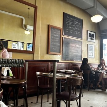 Le Pichet - French Near Me - Seattle, Washington