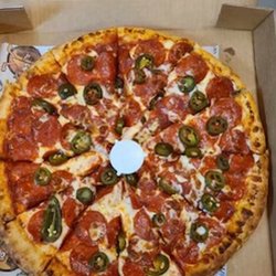Kraving Kebab Pizza - Pepperoni and Jalapeño