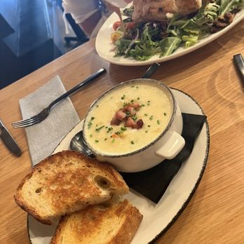 Pacific Coast Fish - Clam chowder - Seafood Near Me - Seal Beach, California Pacific Coast Fish - Clam chowder - Seafood Near Me - Seal Beach, California